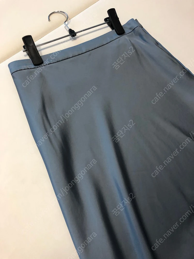 한섬 시스템 새틴 수술 롱 스커트 치마 경조사 결혼식 하객룩 올드머니룩 SYSTEM 이미지