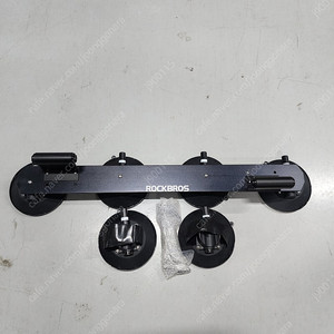 락브로스 흡착식 캐리어 팝니다.