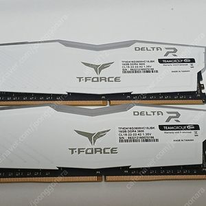 TeamGroup T-Force DDR4-3600 CL18 Delta RGB 화이트 16x2(32g)