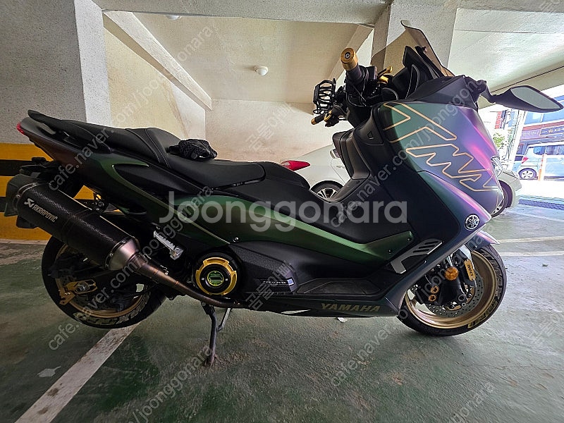 [서울 관악] 21년 6월 출고 TMAX560 팝니다.--8