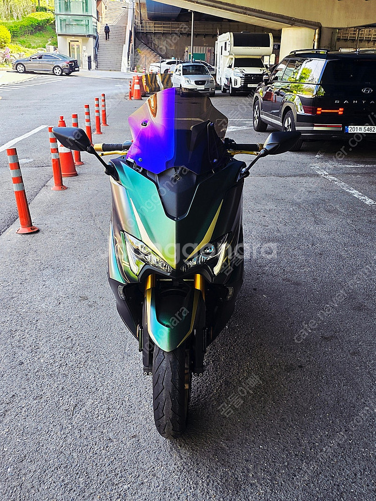 [서울 관악] 21년 6월 출고 TMAX560 팝니다.--0