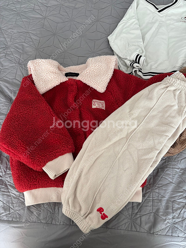 로아앤제인 상120 하110 두벌세트로 일괄택포팜--1