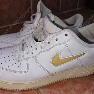 나이키 에어포스 팝니다 265사이즈