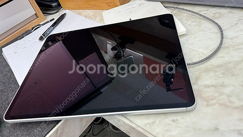 아이패드 6세대 12.9 실버 / 1 TB / 셀룰러 / 애케플 26.4.4 / 펜슬2정품 / 로지텍콤보터치키보드 ...--5