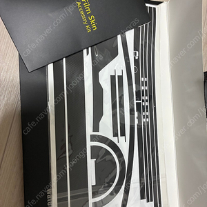 루믹스 s 24-60 f2.8 렌즈 스킨 팝니다.