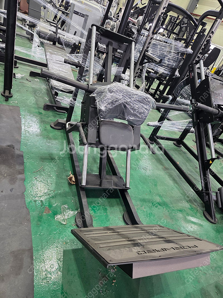 카이로스/스미스, 하프렉, 핵프레스, 숄더 프레스, 하아로우, 랫풀다운, 파워레그프레스--6