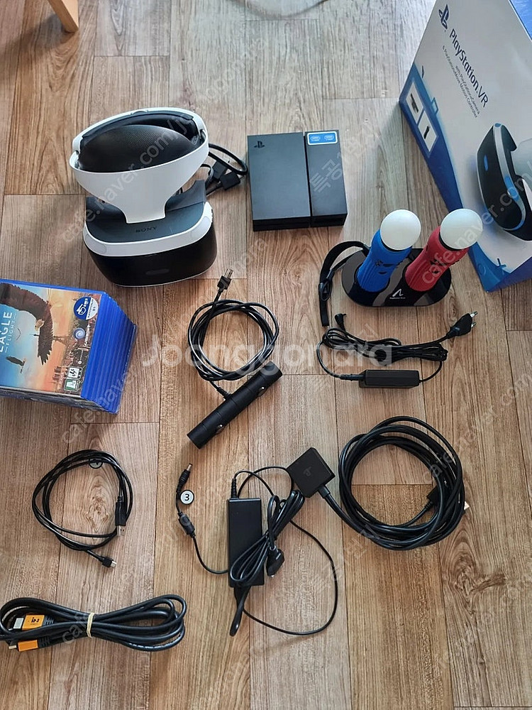 소니 플레이스테이션 VR 1세대 3번 세트 팝니다.--0