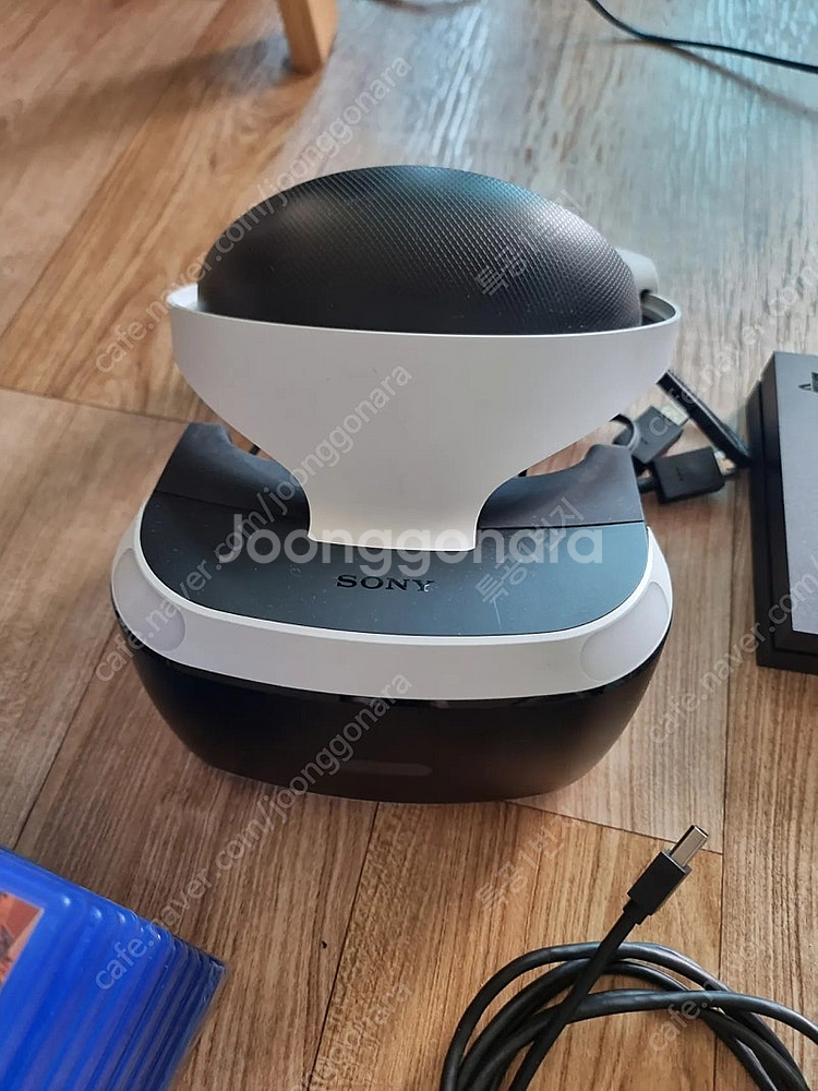 소니 플레이스테이션 VR 1세대 3번 세트 팝니다.--1