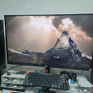 LG 27UP850N 4K UHD 모니터 판매합니다