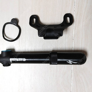 스페셜라이즈드 에어 툴 CO2 미니 프레임 자전거 펌프(미니펌프) 팝니다 -택포2.5만