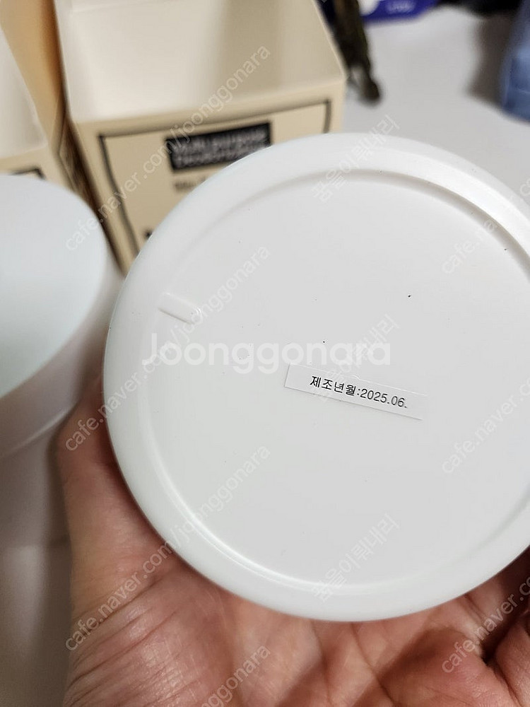 (미개봉 새제품) 위프 탈취제 2개+차량용탈취제 택포 3.0팝니다--5