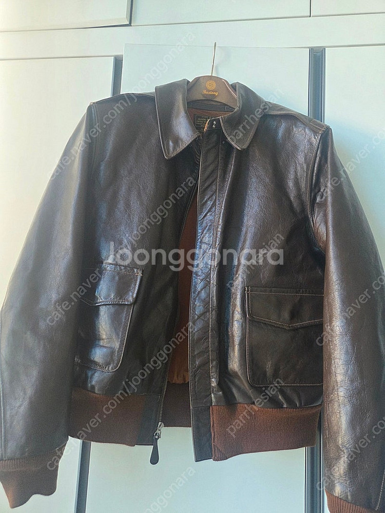 팝니다) A-2 자켓×신키사 말가죽× 씰브라운컬러 (아카펠라클로딩 회사)--0