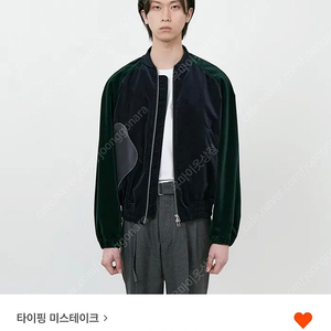 타이핑미스테이크 레더패치 벨벳 블루종 네이비 L
