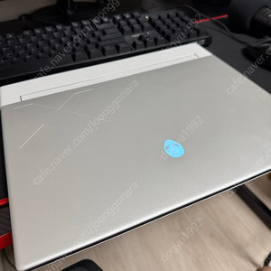 델 에일리언웨어 X14 R2 Lunar Silver 코어i7 팝니다.