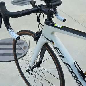 엘파마 레이다 R7000 / DT Swiss PR1400