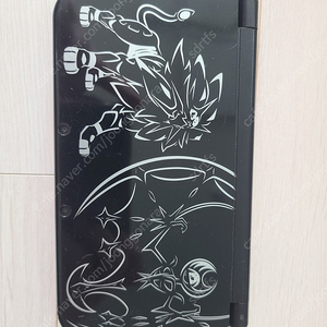 닌텐도 new 3ds xl 썬문에디션팝니다