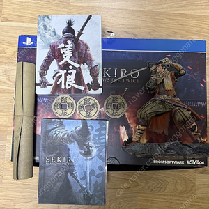 PS4 세키로 콜렉터즈에디션 한정판 판매합니다.