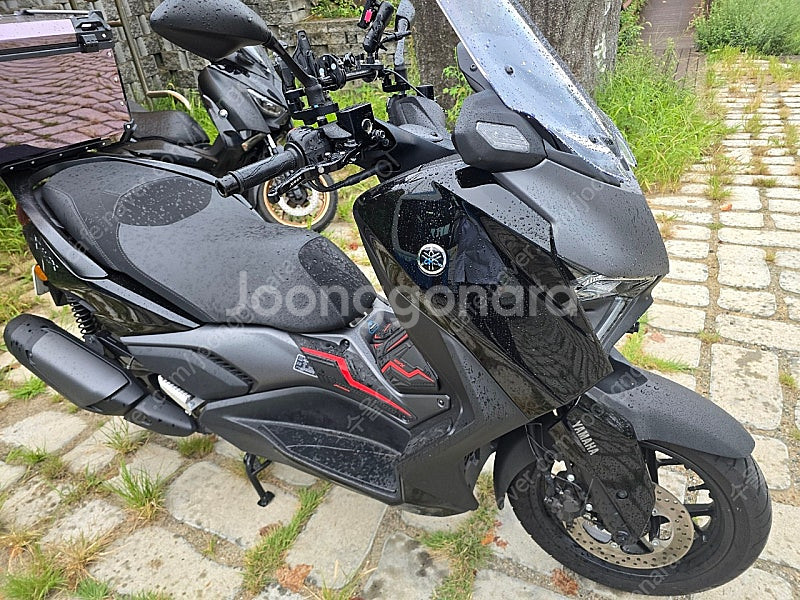 xmax300 2025년식 팝니다,--0