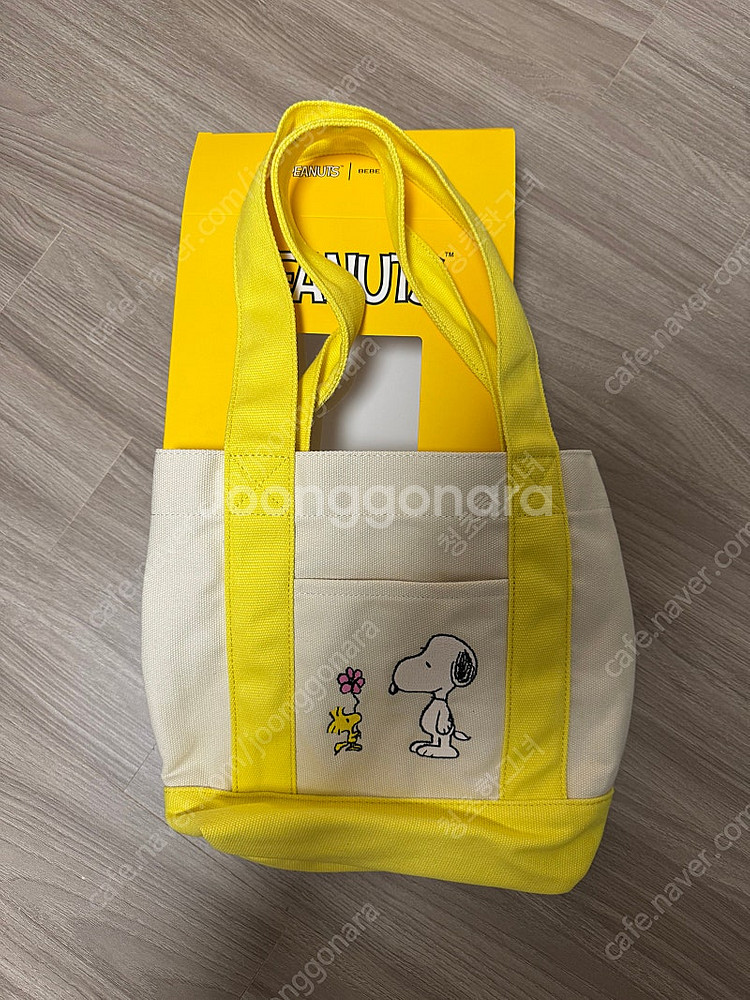 베베드피노 스누피 토트백 판매합니다.--0