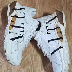 (36/230~235)발렌티노신발 VLTN 바운스 발렌티노운동화 발렌티노스니커즈