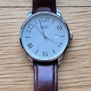 돌체앤가바나 D&G Time 남성 가죽 시계