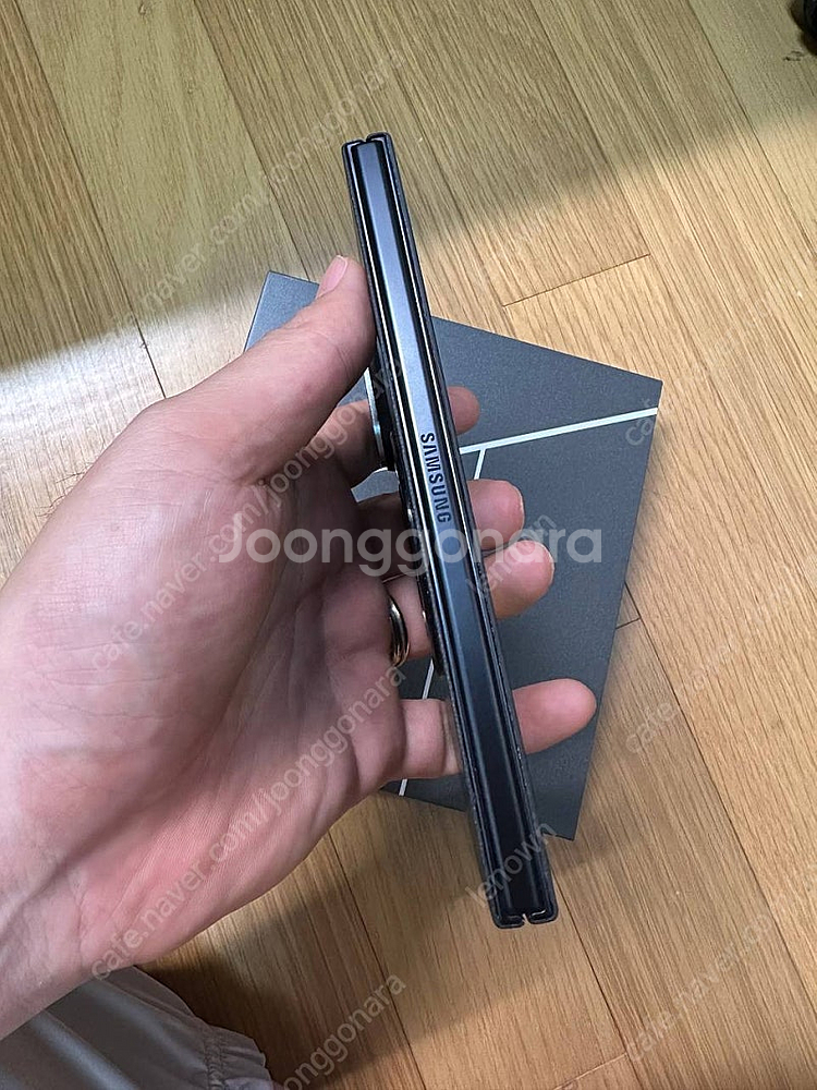 갤럭시폴드7 자급제 512g 블랙 신동품급 AI구독클럽 포함 팔아요.--4