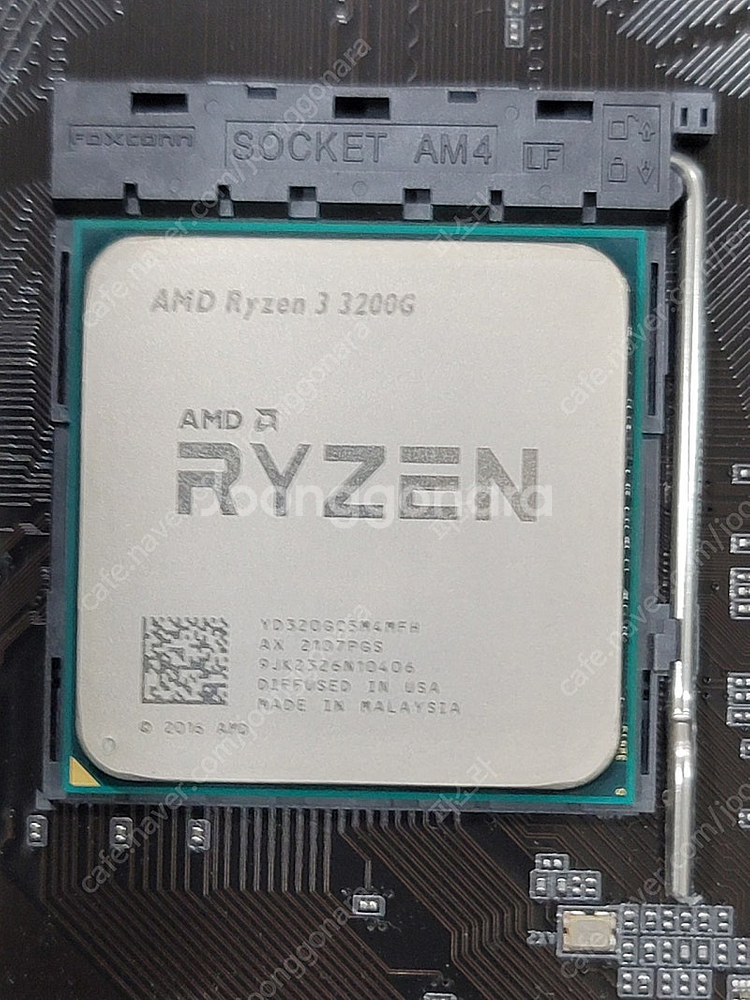 AMD Ryzen 3200G CPU--0
