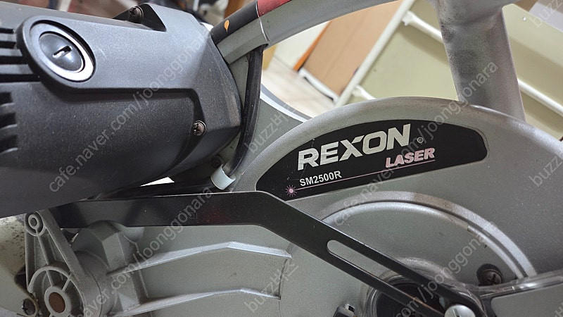 렉슨 SM2500R 금속절단기 슬라이딩 각도 절단기 이미지