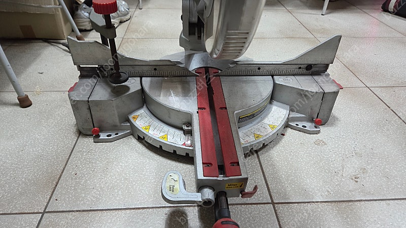 렉슨 SM2500R 금속절단기 슬라이딩 각도 절단기 이미지