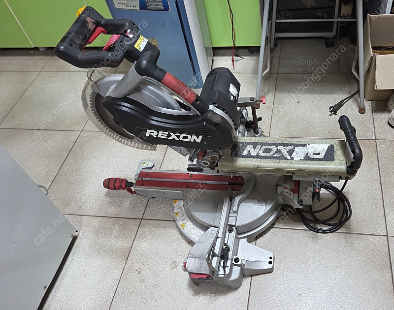 렉슨 SM2500R 금속절단기 슬라이딩 각도 절단기 이미지