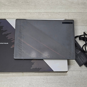 ASUS 제피러스 G16 13900H / 4070 / 32G /1TB (Zephyrus G16 GU603VI-N4016)