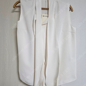 마인(MINE) 민소매 타이블라우스(55 Size.오프화이트)[새옷]