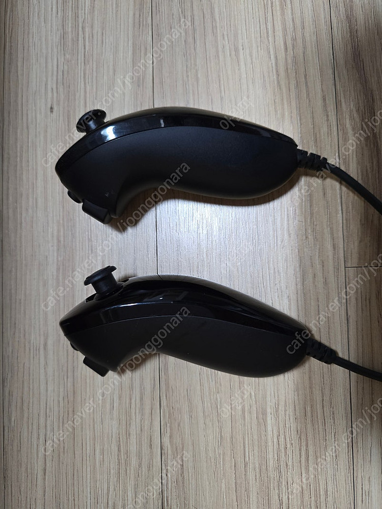 닌텐도위 Wii 정품 눈차크 블랙 2개 일괄 판매 이미지