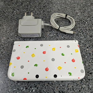 닌텐도 3DS XL 볶다수 튀동숲에디션