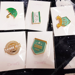 샤이니 데뷔 10주년 기념 아티움 굿즈 뱃지 5종
