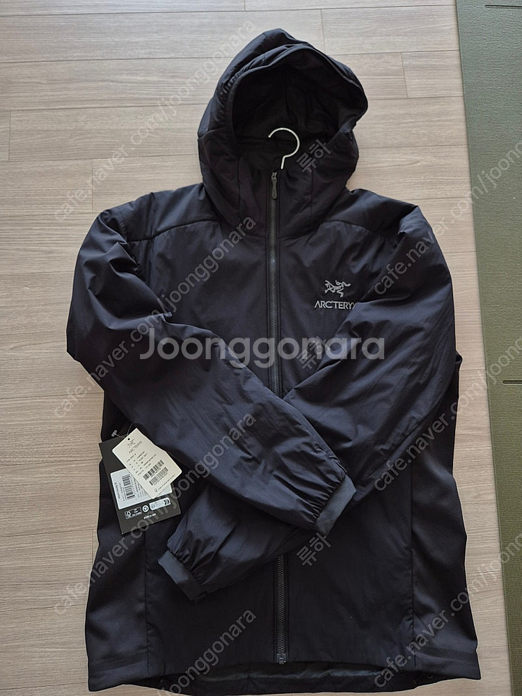 [M] 아크테릭스 아톰 후디 블랙--0