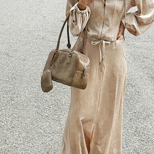 줄로그 제작 멜마브 벨벳밴딩스커트 베이지 프리