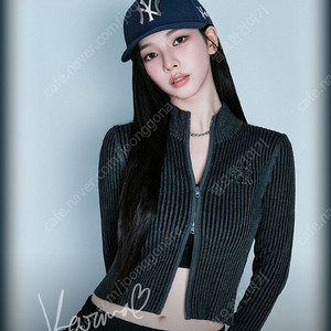 엠엘비 MLB 카리나 NY 볼캡 네이비 (500개 한정)