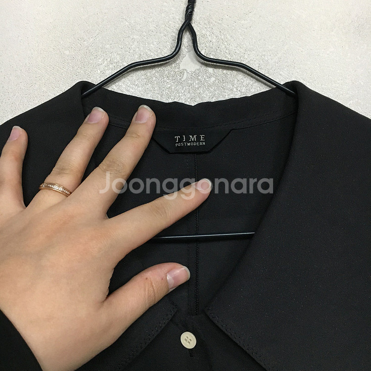 TIME 타임 빅카라 콩단추 블라우스 F / 랑방 마인...--2
