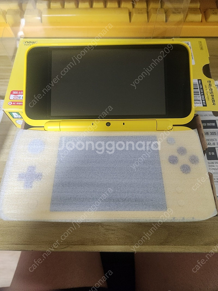 미품급) 닌텐도 2ds xl 피카츄 에디션 팔아요--3