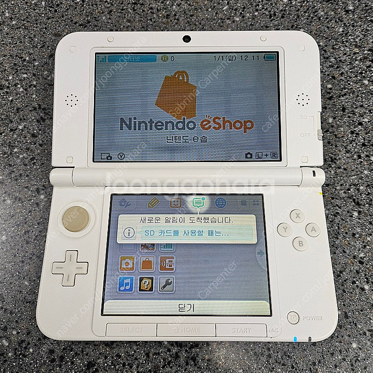 닌텐도 3DS XL 화이트--3