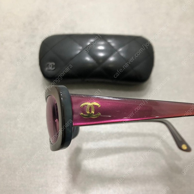 샤넬 선글라스 / 베르사체 오발 선글라스 이미지