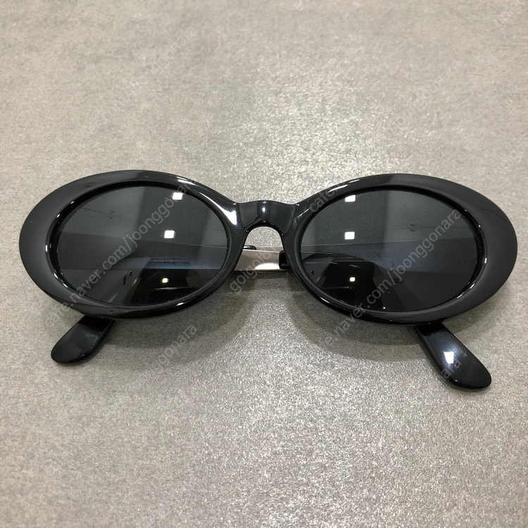 샤넬 선글라스 / 베르사체 오발 선글라스 이미지