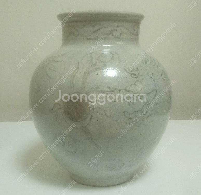 문경 장작가마 용그림의 도자기 항아리--1