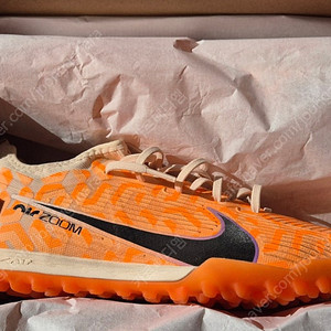 나이키 머큐리얼 베이퍼15 프로 tf 풋살화 275 NU팩