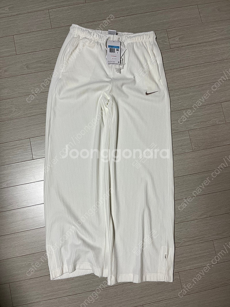 나이키 벨루어 와이드 팬츠 HV5036-133--1