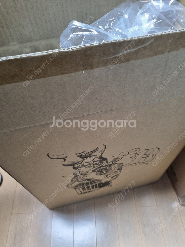 black13park(블랙13파크) 에어본 아이린 참새 미개봉 팝니다--3