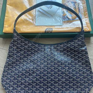 고야드 보헴 네이비