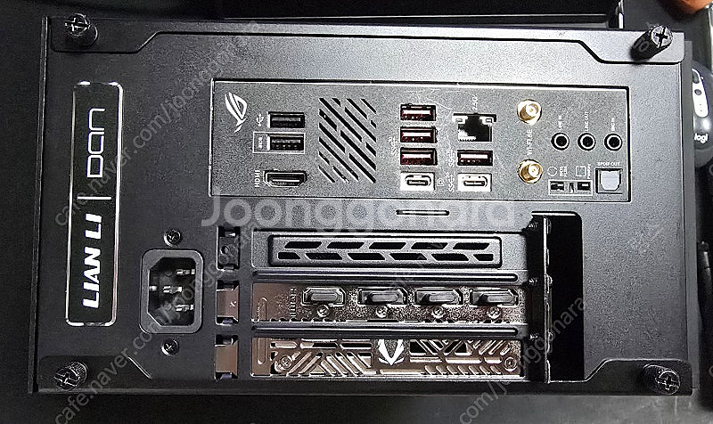DAN A4-H2O SFF PC팝니다 (9600X, B...--4
