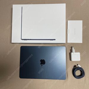 애플 맥북에어(Macbook Air) M3 (보증25년12월 / GPU 10코어 고급형 / 512기가 /13.6인치) 미드나이트 택포 안전결제